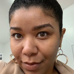 Meet your Posher, Suellen